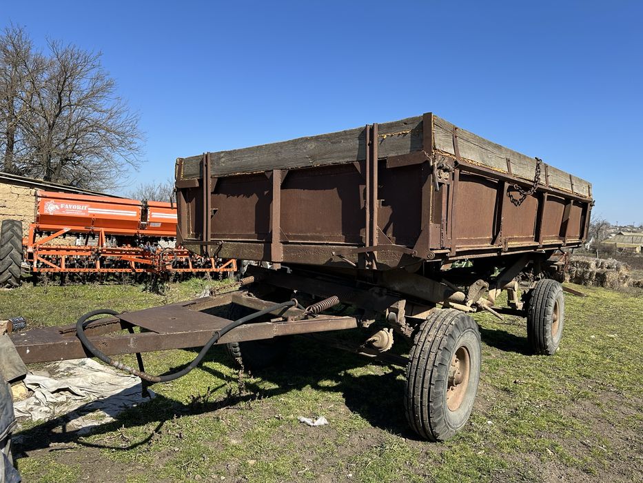 Тракторний прицеп 2ПТС4  под ремонт