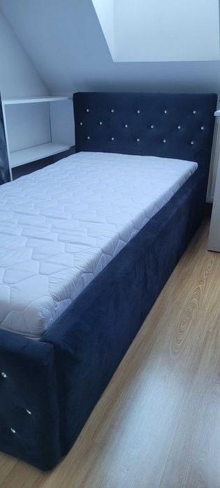 Łóżko Glamour z materacem