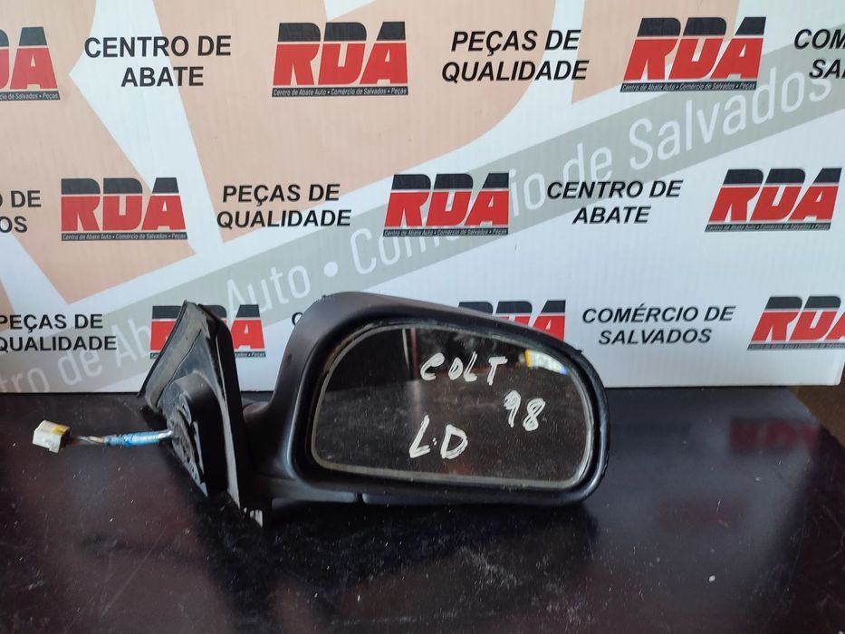 MITSUBISHICOLT1998RETROVISORDIREITO