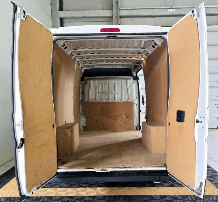 ALMADA e SEIXAL contentores p/transporte de todos resíduos de obras