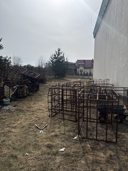 Gruba stal kosze kątowniki