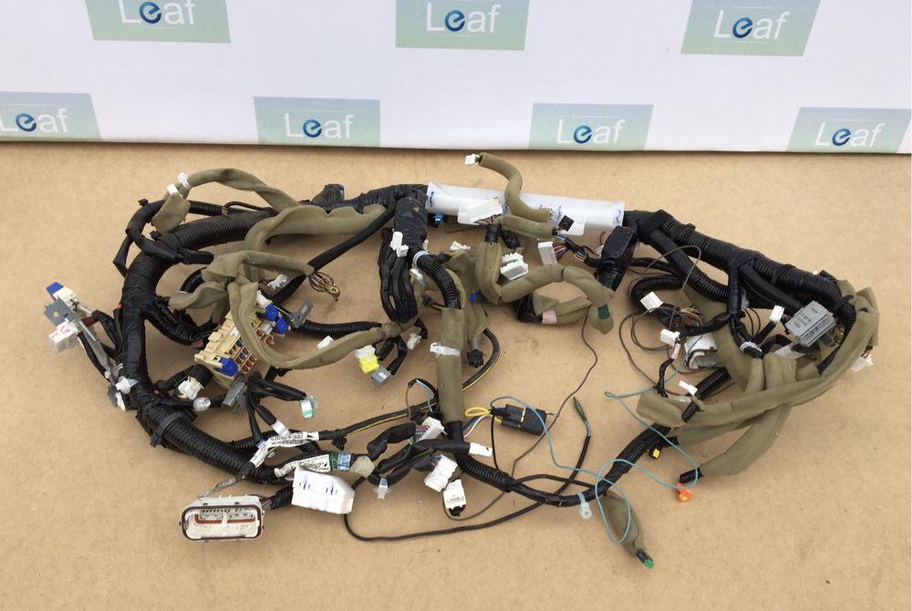 Проводка до Nissan Leaf 11-12 13-17 18-23