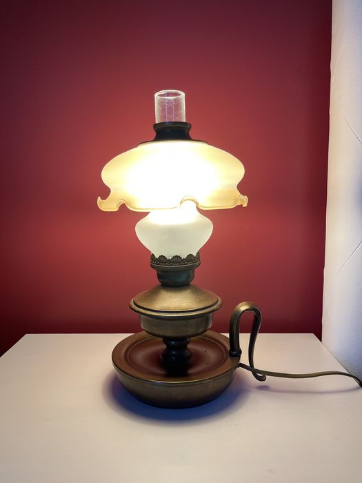 Conjunto candeeiro de teto e dois candeeiros de mesa de cabeceira