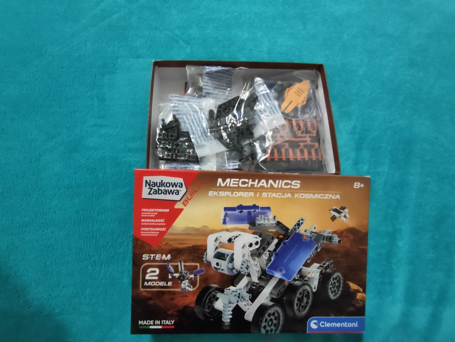 Klocki Clementoni Eksplorer i stacja kosmiczna