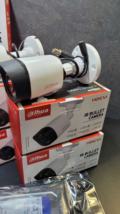 Уличный комплект видеонаблюдения Dahua на 4 HD камеры