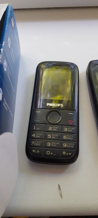 Телефон кнопочний