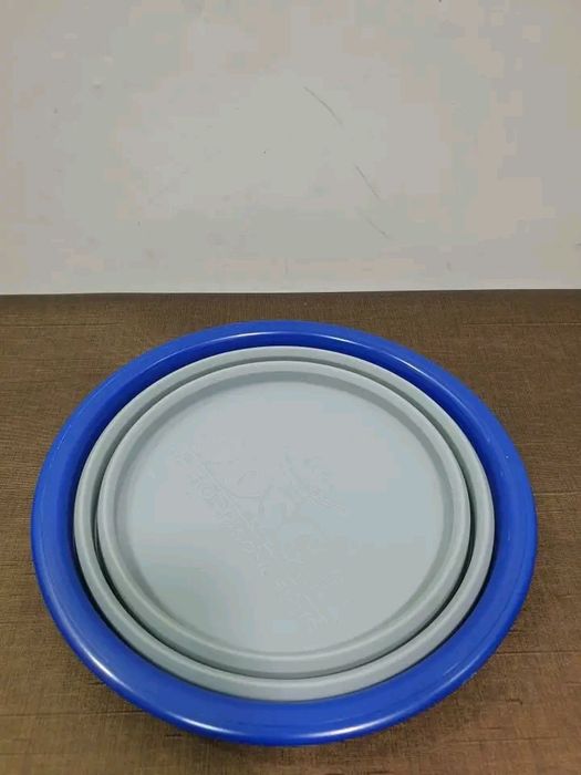 Миска для їжі і води для собак