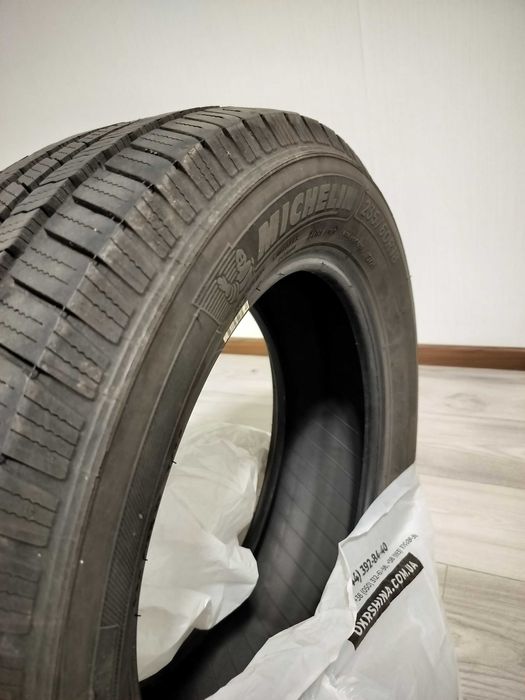 Michelin Defender LTX M/S 235/60 R18 107H 7мм 2021