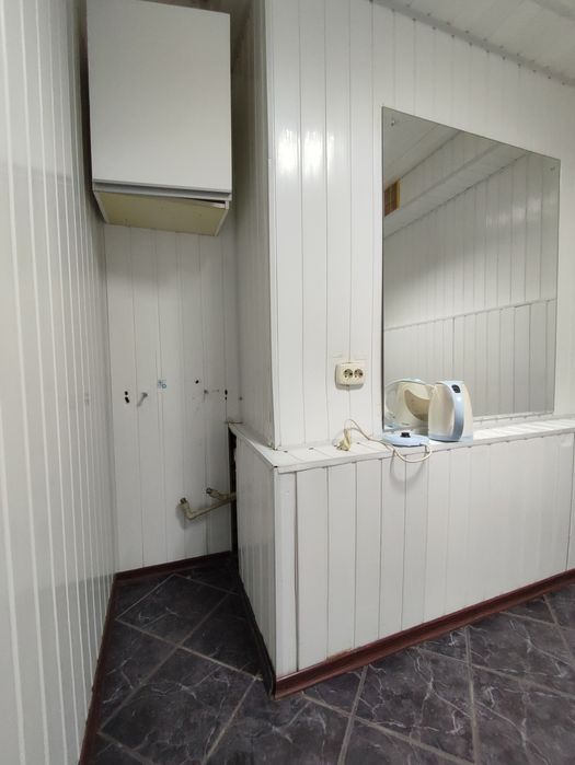 75м2, окремий вхід з вулиці, вул. Васильківська 42, Голосіївський р.