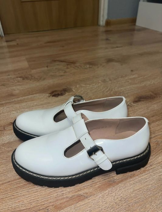 Damskie buty eleganckie