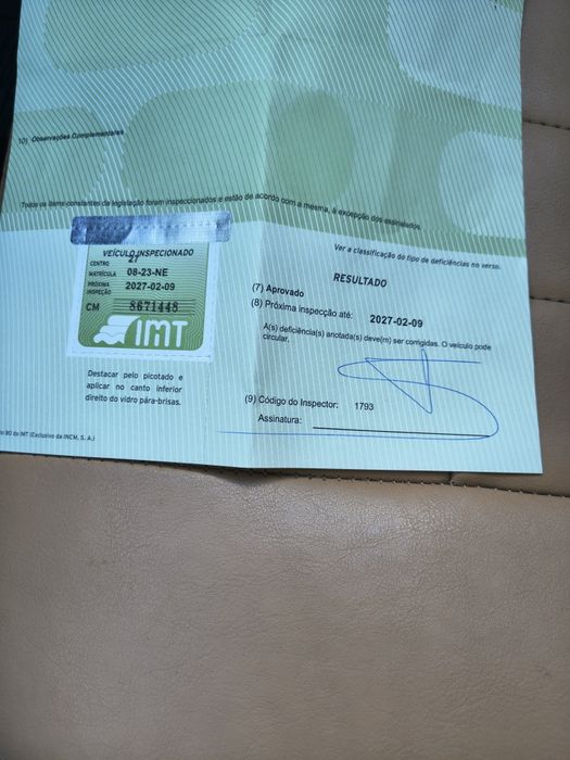 Mercedes-Benz 220D muito bom estado