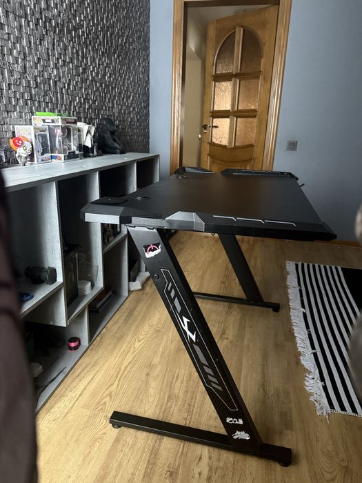 Стіл геймерський jusk