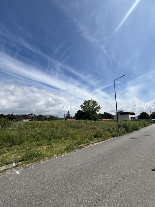Terreno urbano para construção