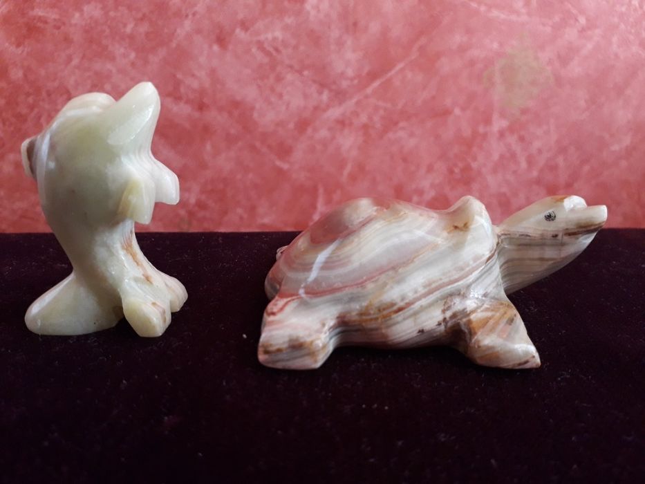 Статуетки з онікса