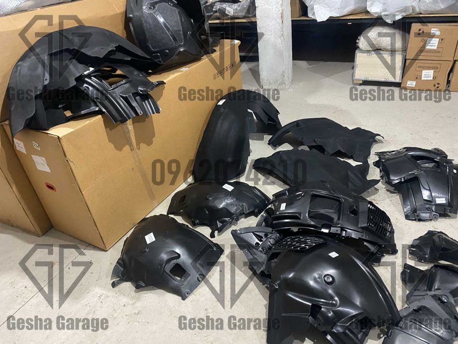 Наявність підкрилок підкрилкі BMW БМВ локер лівий парвий зад передній