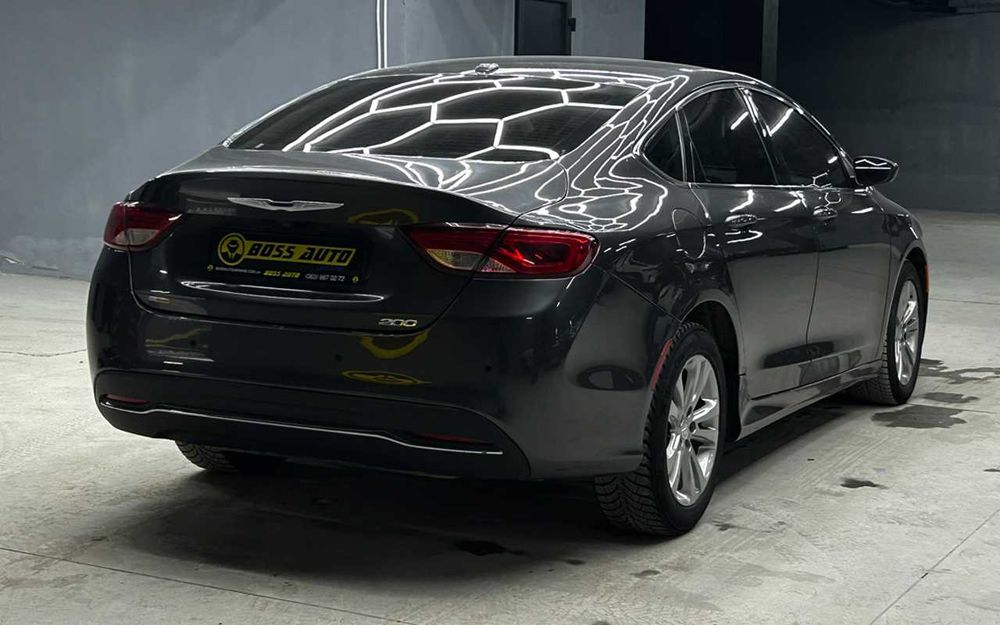 Chrysler 200 2015