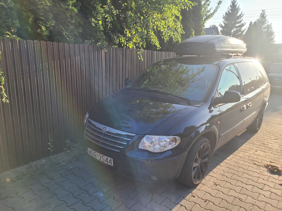 Sprzedam samochód Chrysler Grand Voyager 2008 rok 2,8 CRD