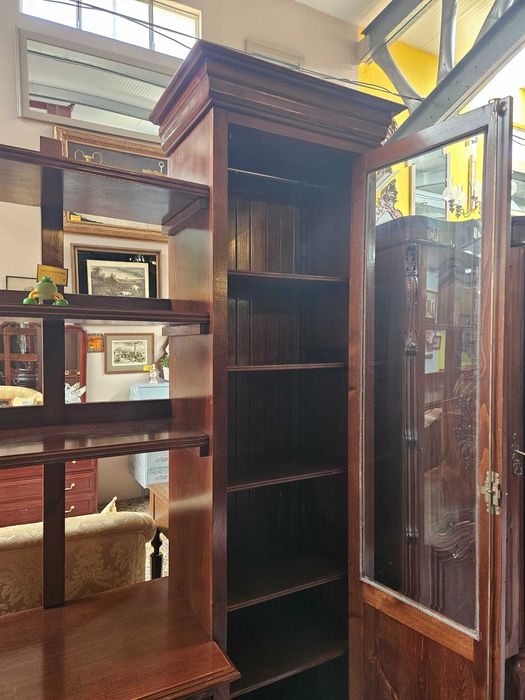 Móvel / Estante de sala ou escritório em madeira maciça - óptimo