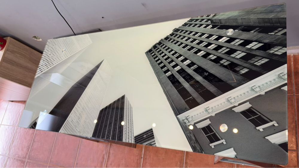 Secretária de vidro