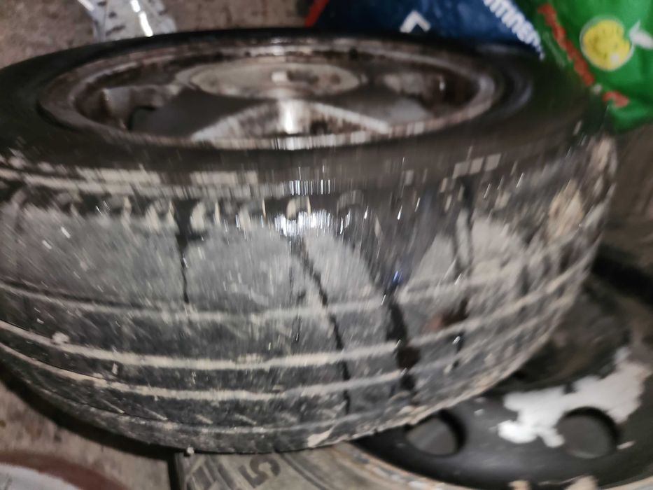 Vendo jantes 13 de 3 furaçoes
