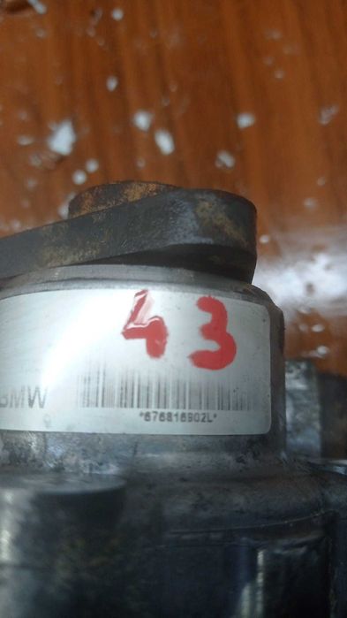 Bomba de Direção BMW

REF: 6 7 6 8 1 6 9 0 2 L