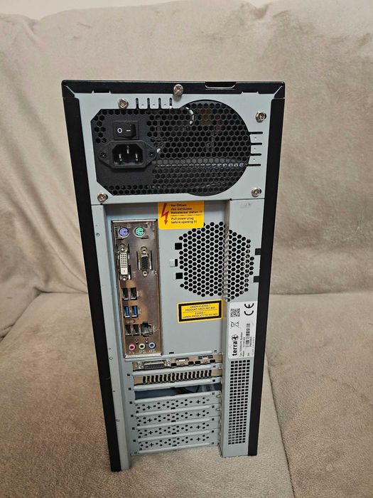 PC - I7 4770 / 16GB RAM / 1TB + 250GB / GTX 1050 Ti  Cerberus / Win 10