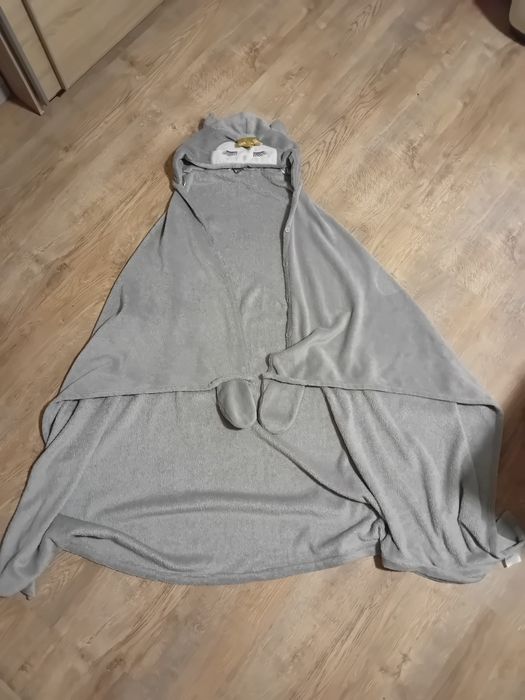 Koc z kapturem 120x170