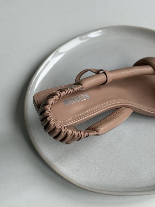 Босоніжки від Miraton