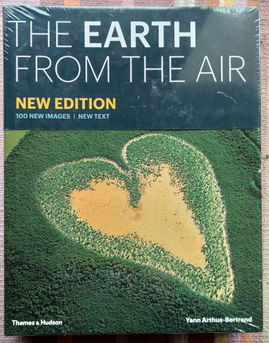 Yann-Arthus Bertrand - The Earth from the air