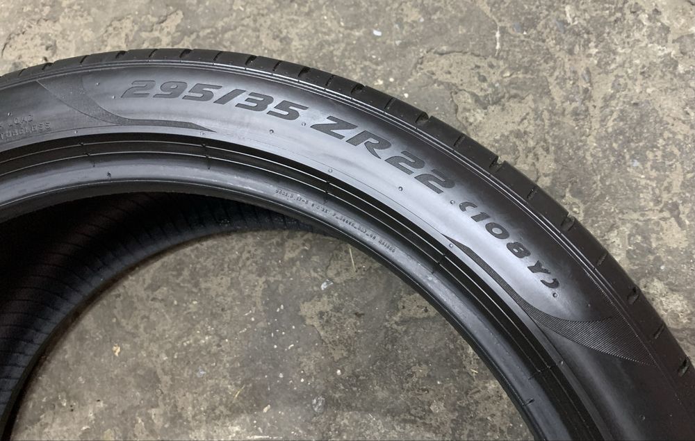 Шини Pirelli PZero PZ4 295/35 R22 пара