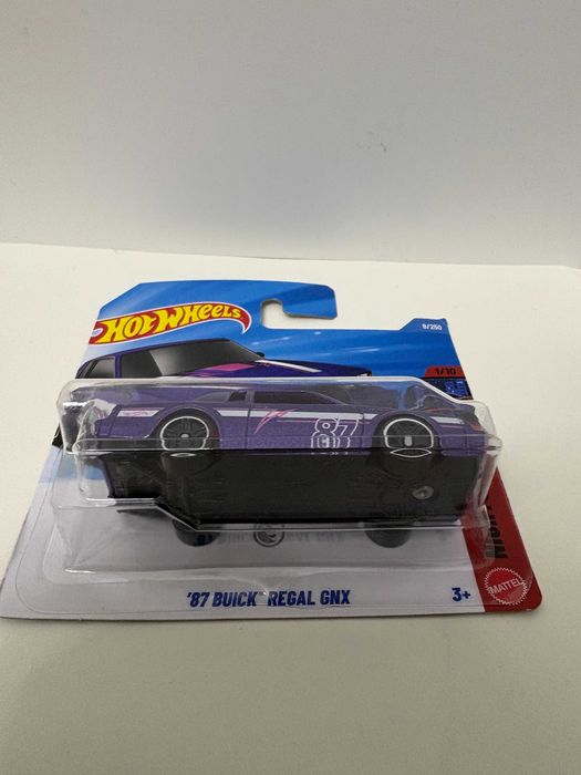 zestaw 3 th hot wheels, triumph tr6 + 2x buick regal gnx 87.