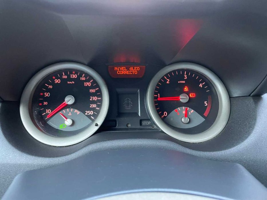 RENAULT MEGANE 1.9DCI CC