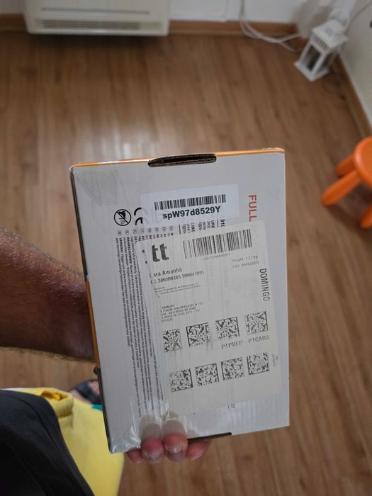 Suporte de TV ate 43 polegadas (novo em caixa)