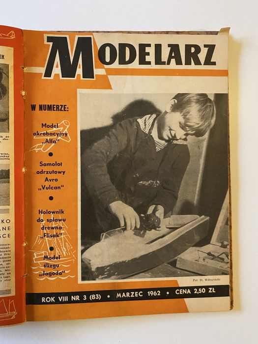 "Modelarz"- miesiecznik 14 numerow.