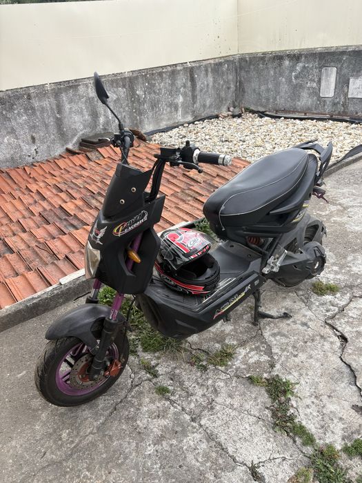 Scooter/Mota eletrica