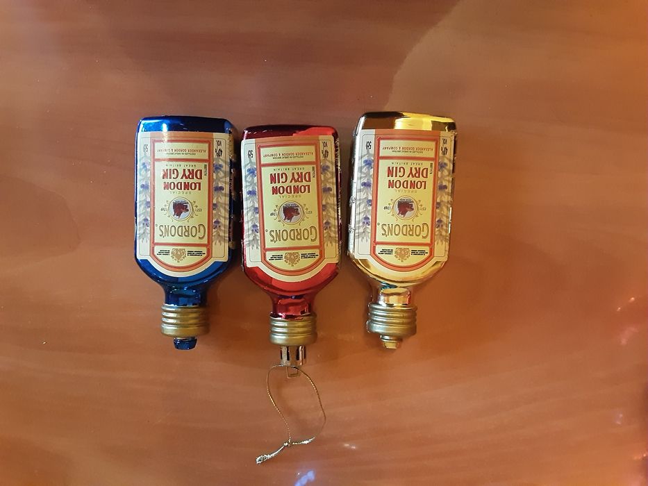 Новий Рік Іграшки по 10 грн Багато