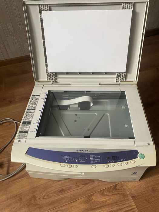Продам копіювальний апарат Sharp AR-5012