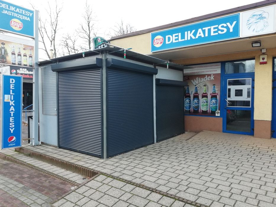 Pawilon handlowy w centrum Jastrzębiej Góry