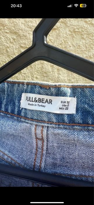 Calças de ganga rasgadas da pull&bear