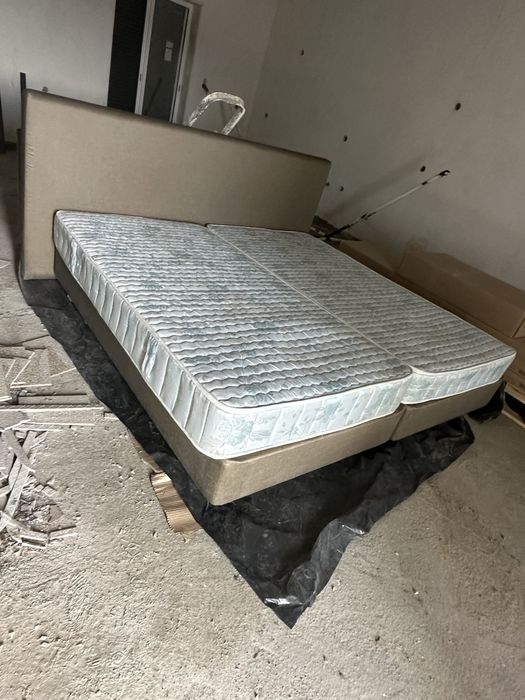 Cama casal em tecido