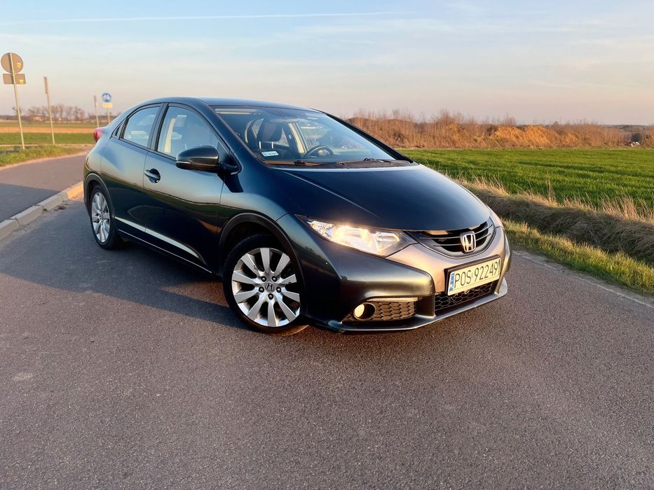 Honda Civic Honda Civic IX 1,4 100KM 2012