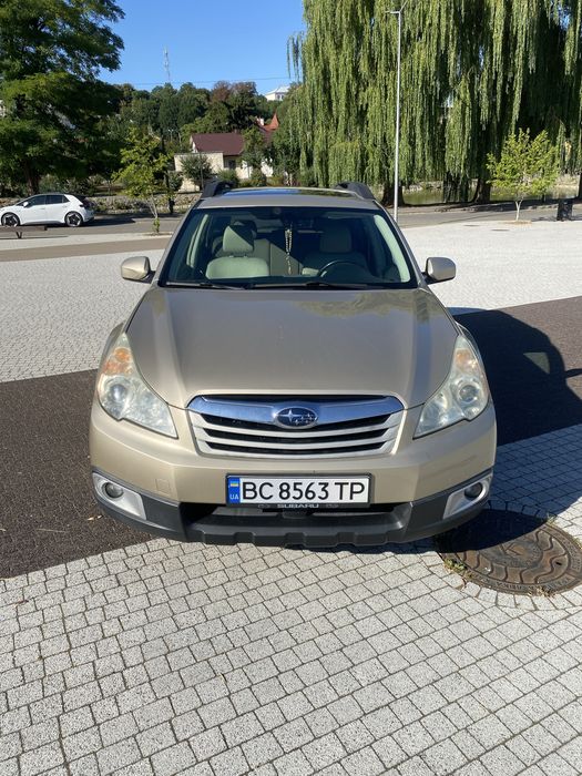 Subaru Outback 2010