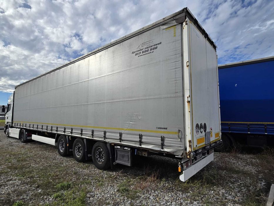 Naczepa Krone MEGA