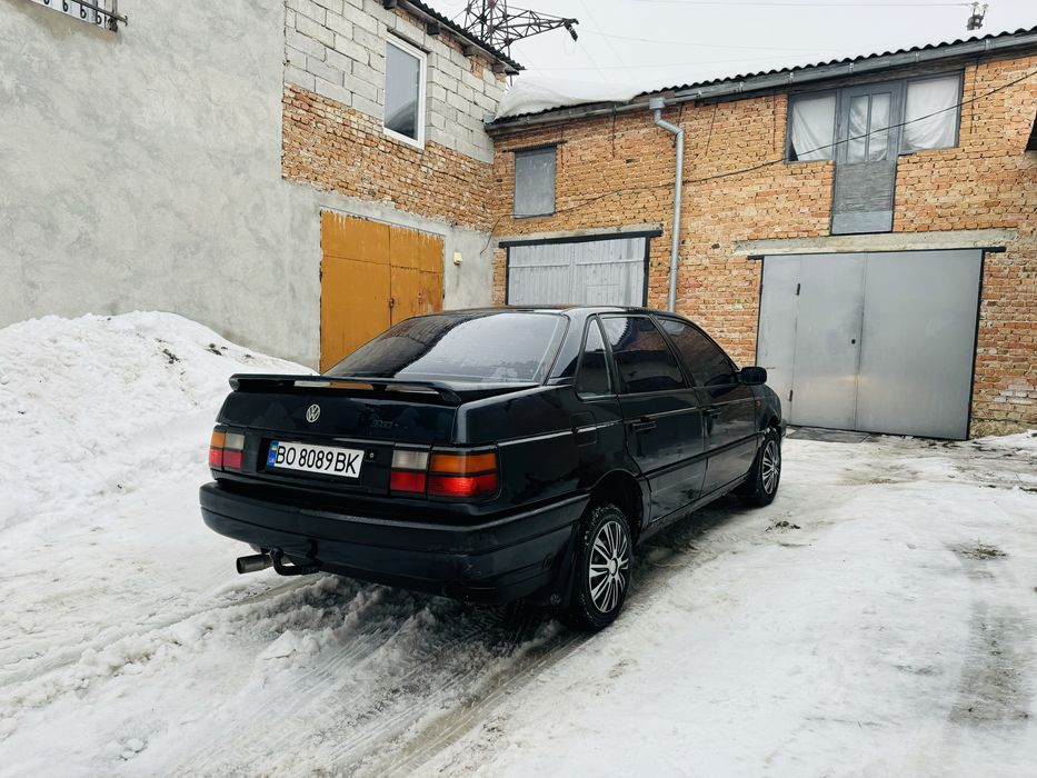 WV Пассат Б3 /  1.8 газ бензин