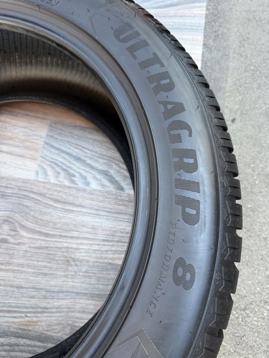 Шини Goodyear 285/45/R20