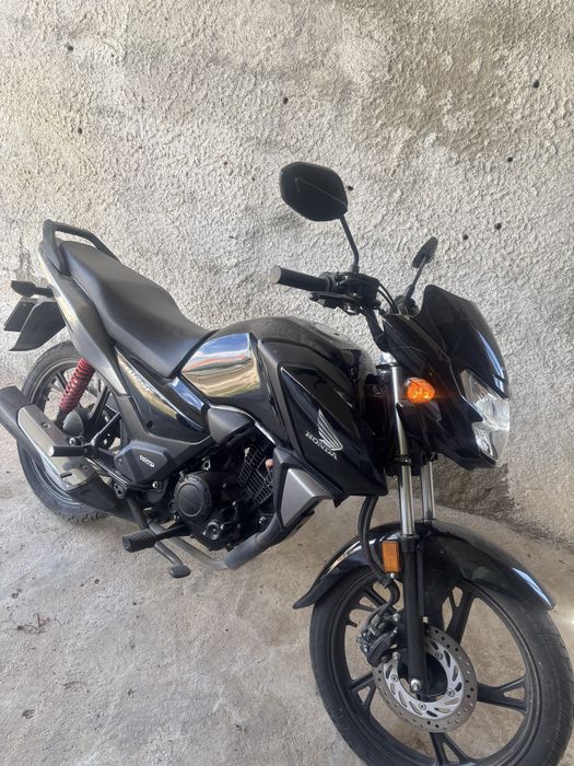 Honda-   Cb125f