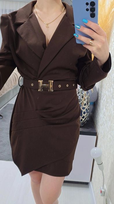 Продам сукню нову