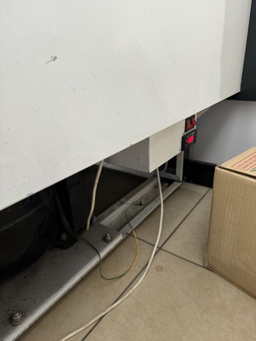 Витрина Морозильная Куб