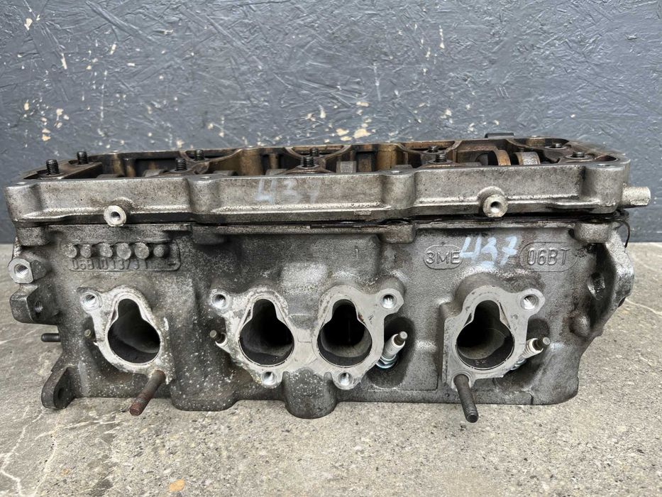 ГБЦ головка блока VW Golf 5 Passat B5 B6 Touran 1.6 8V