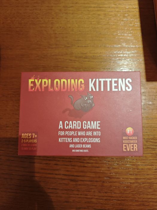 Exploding Kittens jogo de cartas